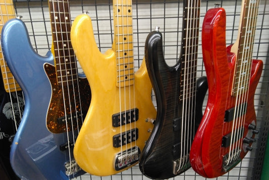 Musical instrument store guide